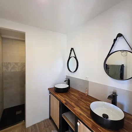 Atipik Grange Villa *